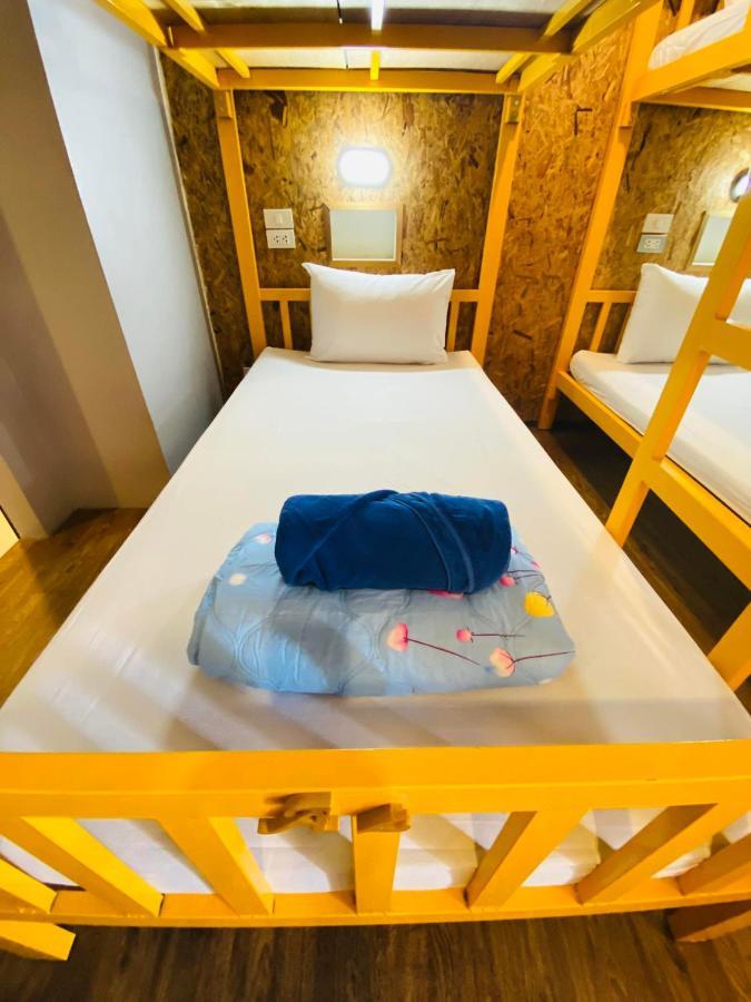 Frutta Hostel Patong Buitenkant foto